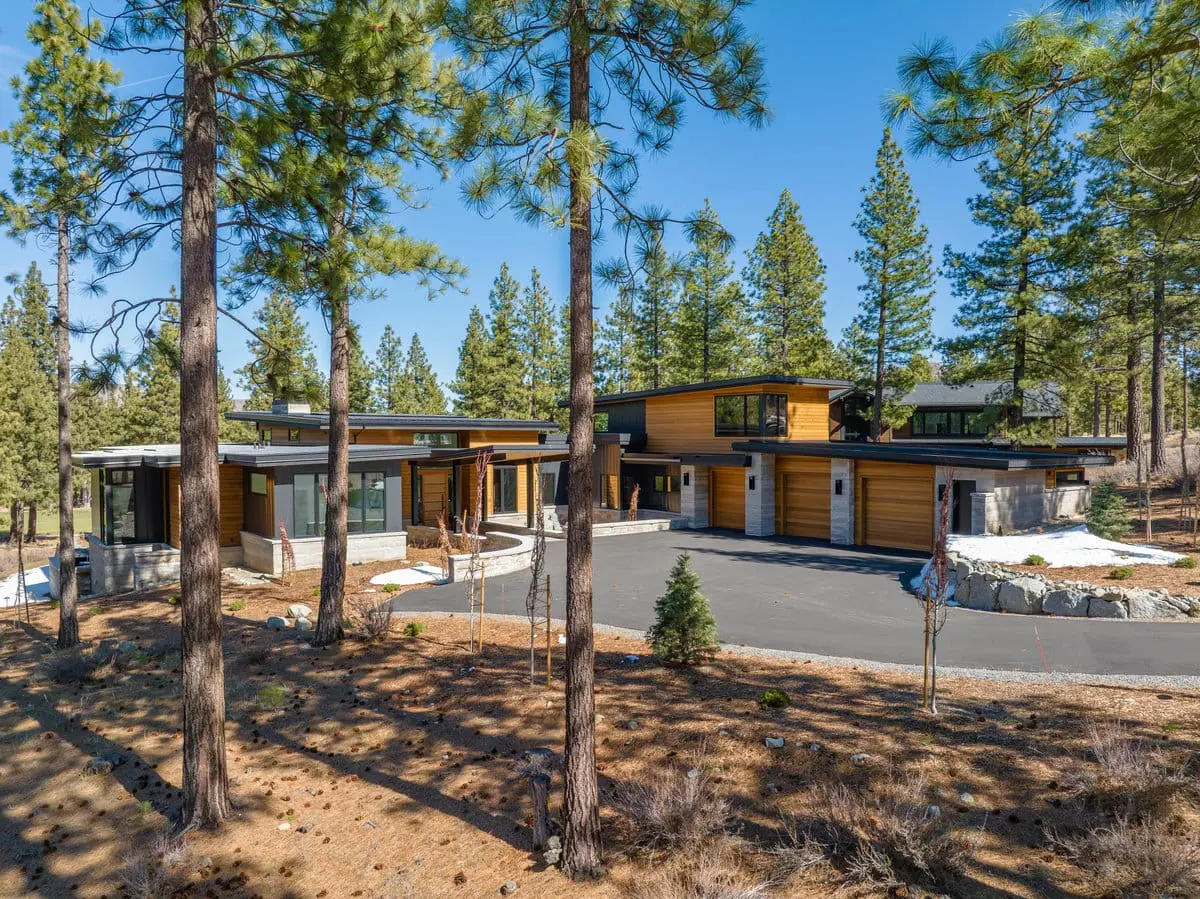Defensible space home clearing